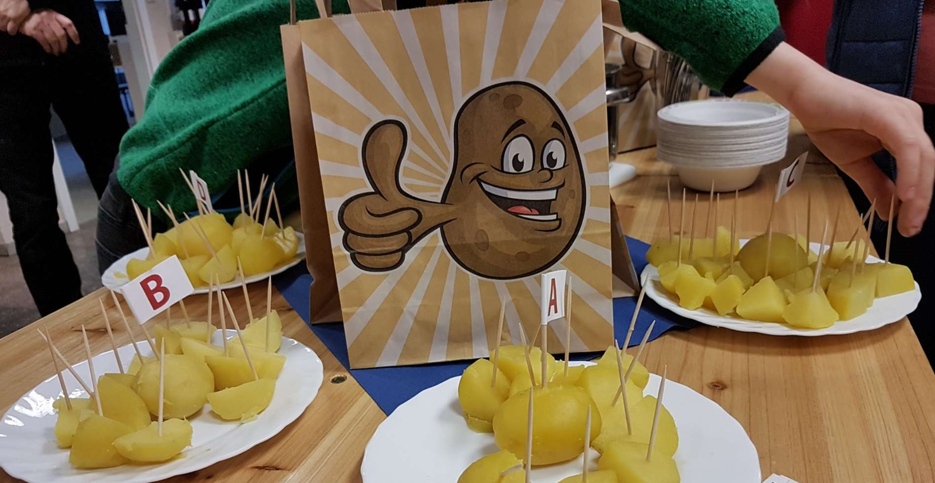 Kartoffel-Verkostung im Hofladen Sülte bei Schwerin