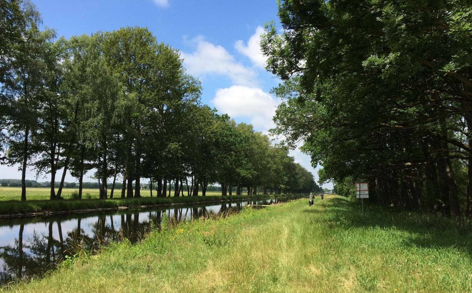 Laufend neue Ansichten und Perspektiven am Störkanal.