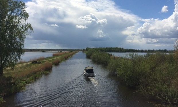 Wasserwandern in der Lewitz: Per Kanu, Kajak, Sportboot oder geführter Bootstour über den Störkanal oder die Müritz-Elde-Wasserstraße